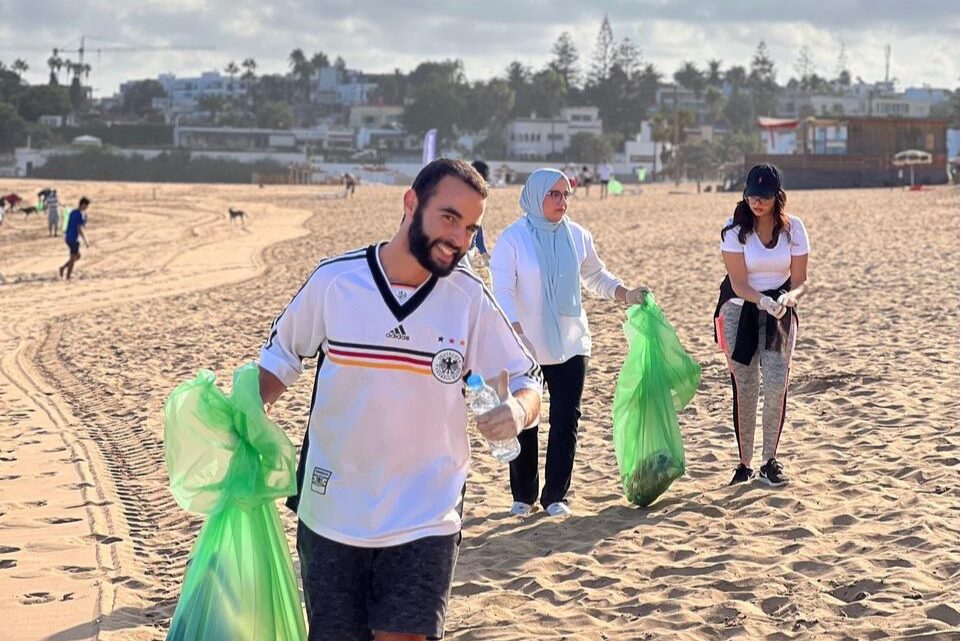 Un moment fun, utile et engagé pour prendre soin de notre plage. Ensemble, on agit !